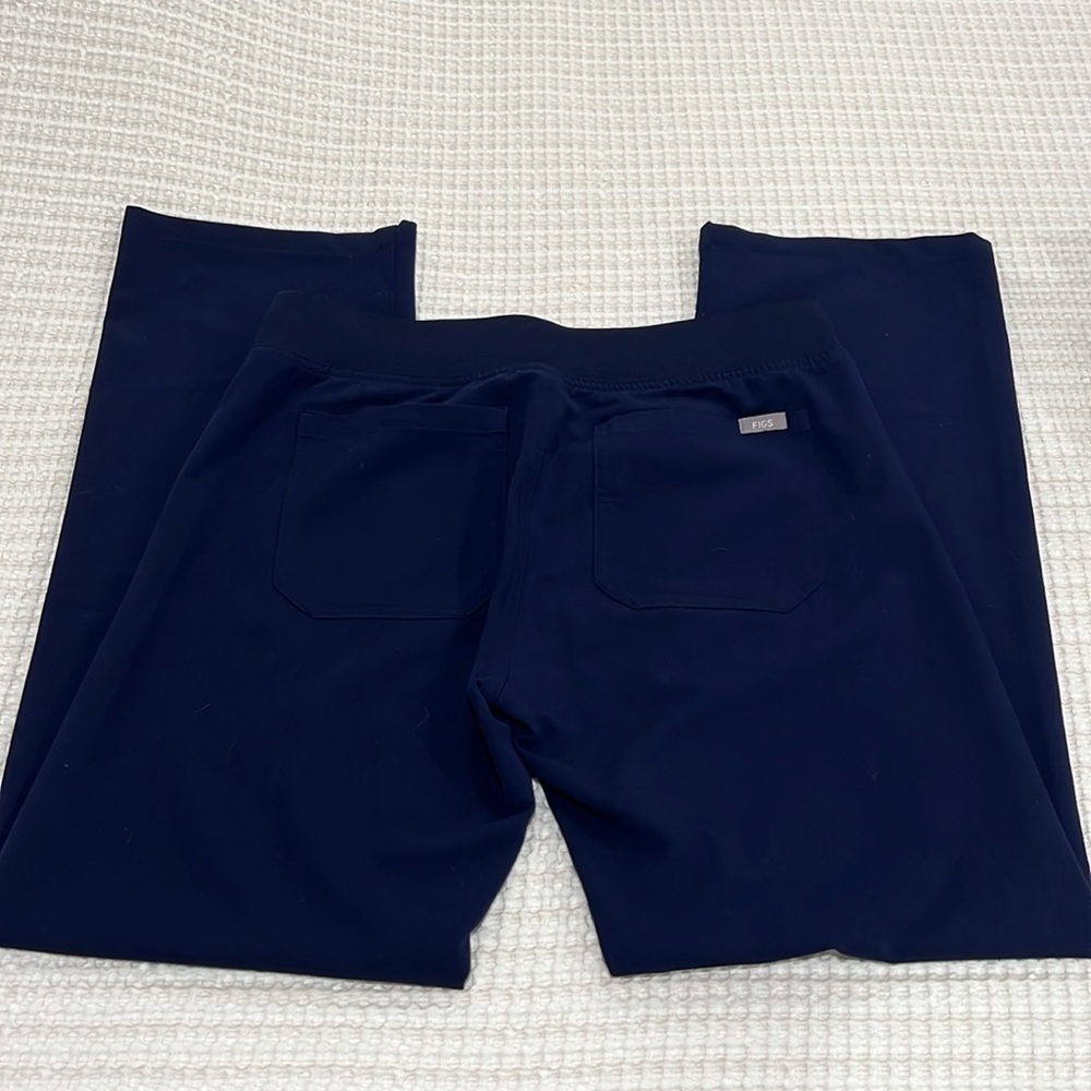 Livingston Basic Figs Scrub Pants - image 2